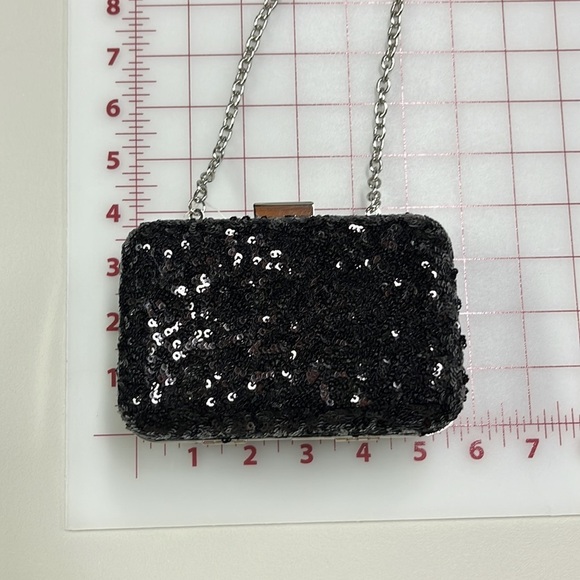 EXPRESSIONS NYC NWT Cocktail Black Sequin Clutch/Shoulder Evening/Party Purse - Picture 1 of 11